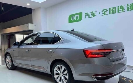 Skoda Superb III рестайлинг, 2022 год, 2 333 000 рублей, 4 фотография