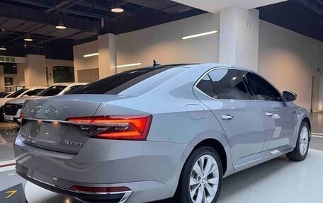 Skoda Superb III рестайлинг, 2022 год, 2 333 000 рублей, 6 фотография