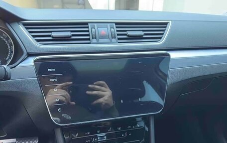 Skoda Superb III рестайлинг, 2022 год, 2 333 000 рублей, 13 фотография