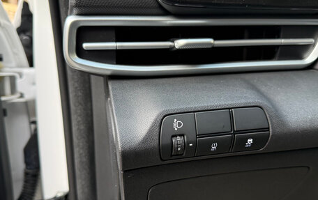 Hyundai Elantra, 2024 год, 2 350 000 рублей, 16 фотография