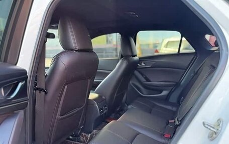 Mazda CX-4, 2021 год, 1 930 000 рублей, 9 фотография