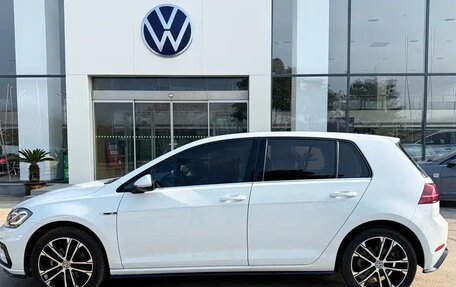 Volkswagen Golf VII, 2020 год, 1 440 190 рублей, 4 фотография