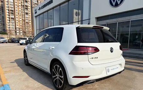 Volkswagen Golf VII, 2020 год, 1 440 190 рублей, 6 фотография