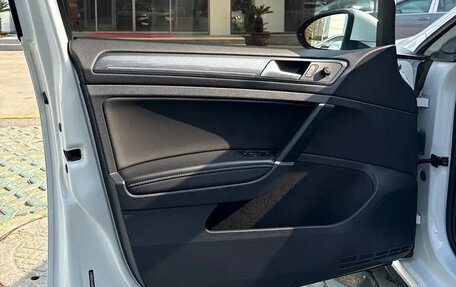 Volkswagen Golf VII, 2020 год, 1 440 190 рублей, 16 фотография