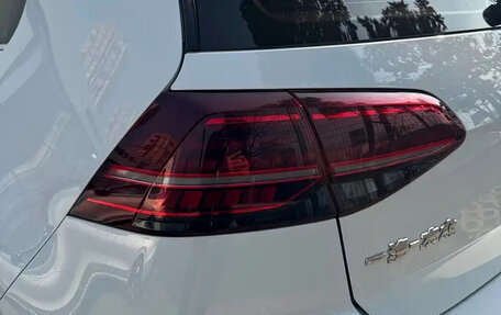 Volkswagen Golf VII, 2020 год, 1 440 190 рублей, 10 фотография