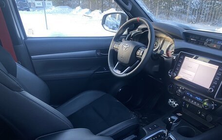 Toyota Hilux VIII, 2025 год, 7 650 000 рублей, 8 фотография