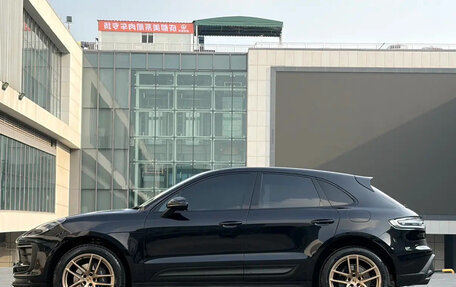 Porsche Macan I рестайлинг, 2025 год, 9 620 000 рублей, 2 фотография