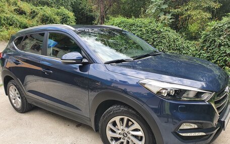 Hyundai Tucson III, 2017 год, 2 350 000 рублей, 2 фотография