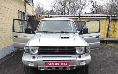 Mitsubishi Pajero III рестайлинг, 1998 год, 390 000 рублей, 3 фотография