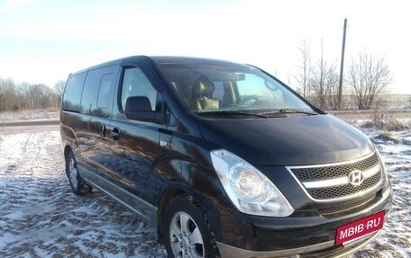 Hyundai Grand Starex Grand Starex I рестайлинг 2, 2010 год, 1 420 000 рублей, 3 фотография