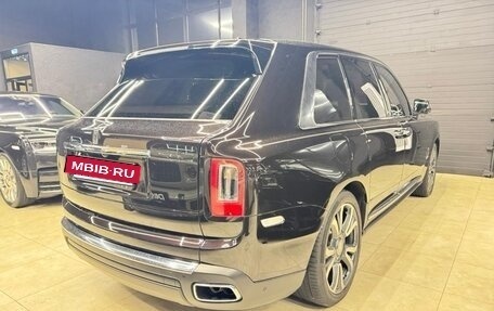 Rolls-Royce Cullinan, 2020 год, 36 707 000 рублей, 3 фотография