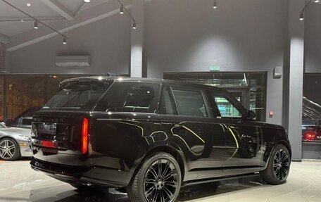 Land Rover Range Rover IV рестайлинг, 2024 год, 24 000 000 рублей, 3 фотография
