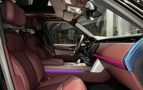 Land Rover Range Rover IV рестайлинг, 2024 год, 24 000 000 рублей, 8 фотография