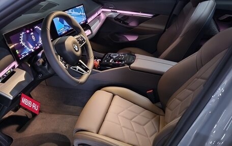 BMW 5 серия, 2025 год, 7 104 000 рублей, 5 фотография