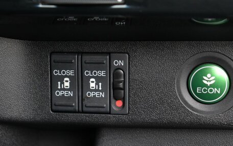 Honda Stepwgn IV, 2018 год, 2 490 000 рублей, 11 фотография