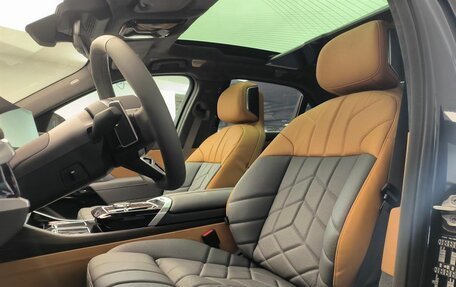 BMW 7 серия, 2025 год, 24 670 000 рублей, 17 фотография