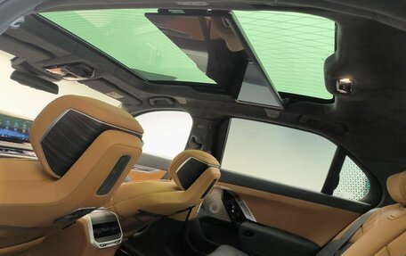 BMW 7 серия, 2025 год, 24 670 000 рублей, 18 фотография