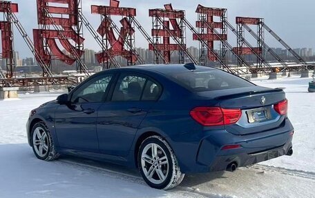 BMW 1 серия, 2022 год, 1 670 000 рублей, 5 фотография