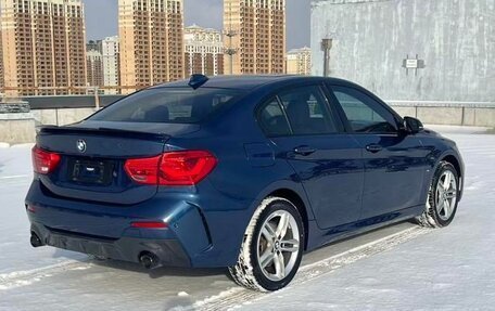 BMW 1 серия, 2022 год, 1 670 000 рублей, 7 фотография