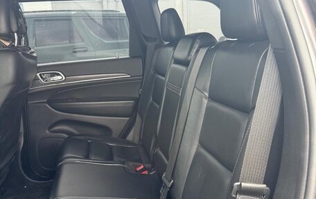 Jeep Grand Cherokee, 2018 год, 2 300 000 рублей, 13 фотография