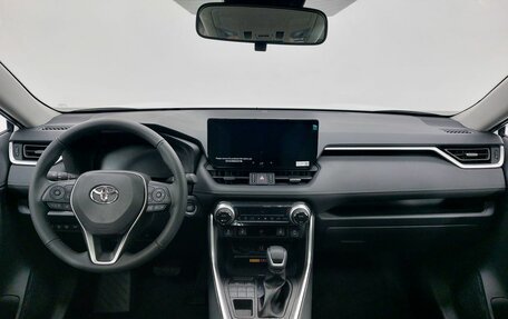 Toyota RAV4, 2025 год, 4 450 000 рублей, 13 фотография