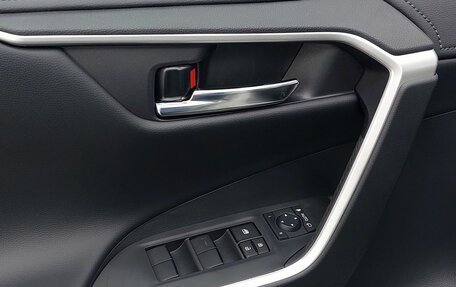 Toyota RAV4, 2025 год, 4 450 000 рублей, 19 фотография