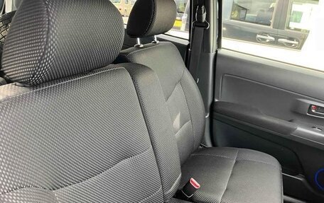 Toyota bB II рестайлинг, 2012 год, 639 000 рублей, 7 фотография