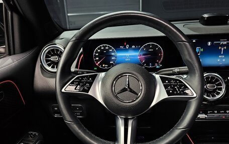 Mercedes-Benz GLB, 2024 год, 4 110 000 рублей, 23 фотография