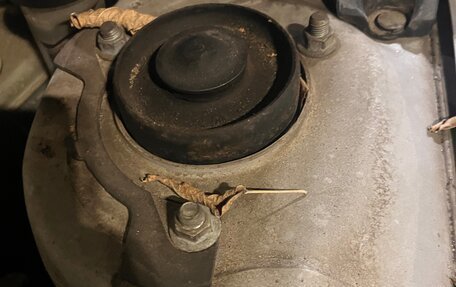 Toyota Avensis III рестайлинг, 1998 год, 150 000 рублей, 6 фотография