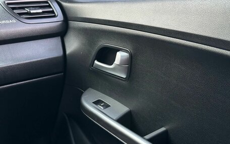 KIA Rio III рестайлинг, 2014 год, 799 000 рублей, 22 фотография