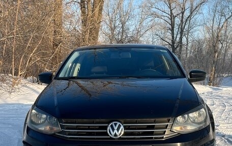 Volkswagen Polo VI (EU Market), 2015 год, 920 000 рублей, 1 фотография