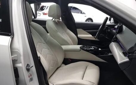 BMW 5 серия, 2024 год, 6 190 000 рублей, 4 фотография