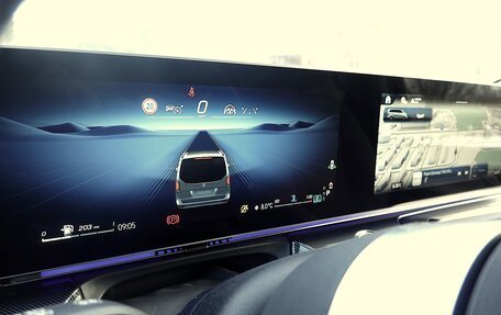 Mercedes-Benz V-Класс, 2024 год, 9 300 000 рублей, 23 фотография