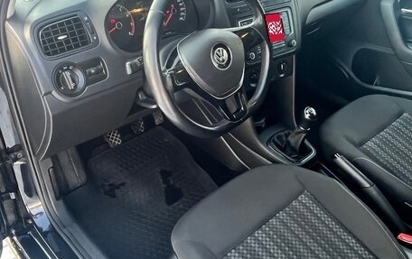 Volkswagen Polo VI (EU Market), 2015 год, 920 000 рублей, 5 фотография