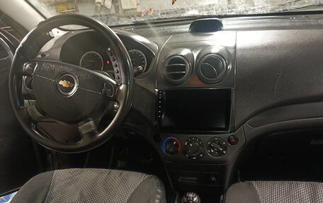 Chevrolet Aveo III, 2010 год, 350 000 рублей, 14 фотография