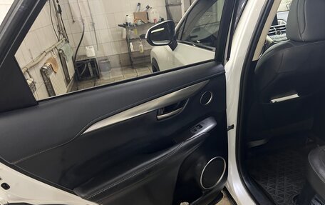 Lexus NX I, 2016 год, 2 700 000 рублей, 11 фотография