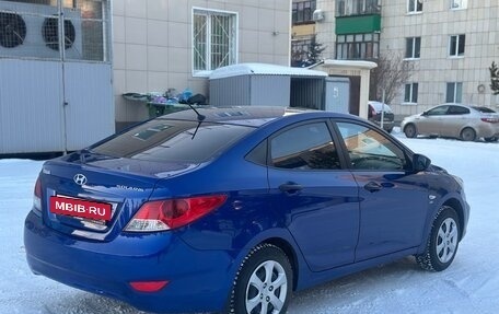 Hyundai Solaris II рестайлинг, 2012 год, 650 000 рублей, 5 фотография