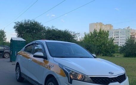 KIA Rio IV, 2020 год, 1 050 000 рублей, 2 фотография