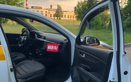 KIA Rio IV, 2020 год, 1 050 000 рублей, 9 фотография