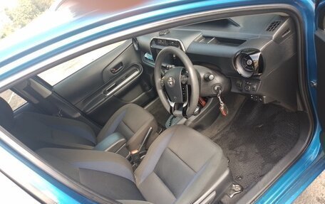 Toyota Aqua I, 2018 год, 1 250 000 рублей, 14 фотография