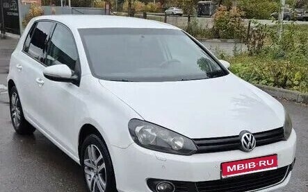 Volkswagen Golf VI, 2010 год, 860 000 рублей, 1 фотография