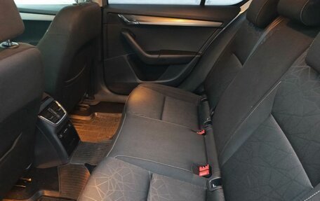 Skoda Octavia, 2019 год, 1 900 000 рублей, 8 фотография