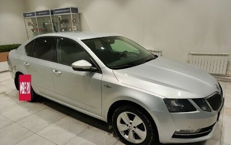 Skoda Octavia, 2019 год, 1 900 000 рублей, 4 фотография