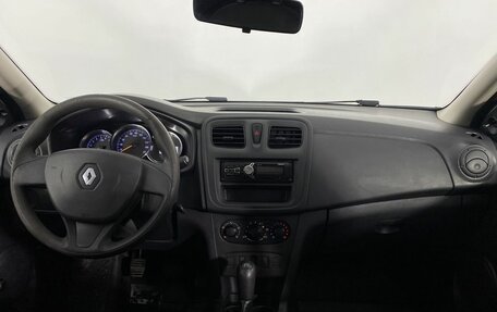 Renault Logan II, 2018 год, 699 000 рублей, 8 фотография