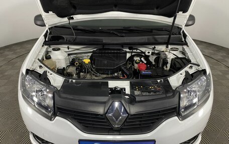 Renault Logan II, 2018 год, 699 000 рублей, 14 фотография