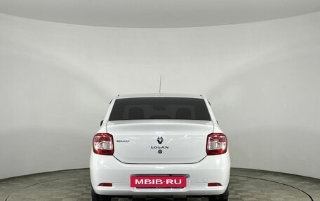 Renault Logan II, 2018 год, 699 000 рублей, 18 фотография