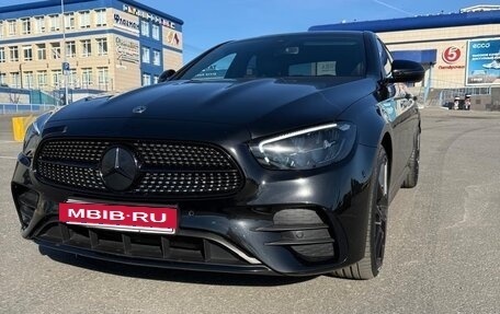 Mercedes-Benz E-Класс, 2021 год, 4 900 000 рублей, 2 фотография