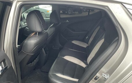 KIA Optima III, 2012 год, 900 000 рублей, 14 фотография