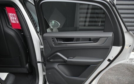 Porsche Cayenne III, 2025 год, 19 300 000 рублей, 34 фотография