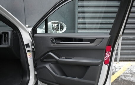 Porsche Cayenne III, 2025 год, 19 300 000 рублей, 35 фотография